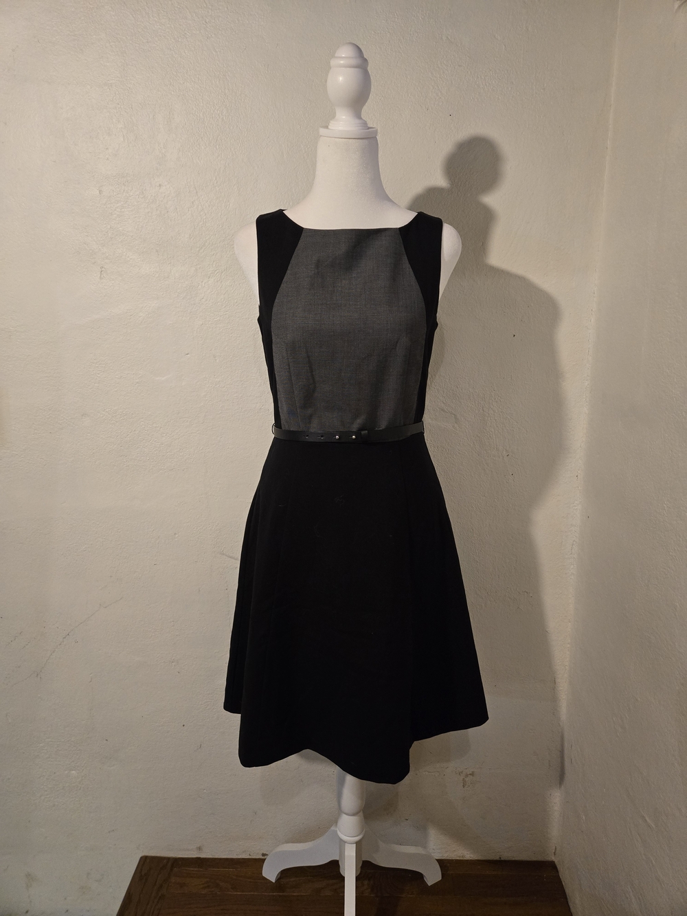 H&M Colorblock Sleeveless A-Line Work Dress with Belt - Size 6